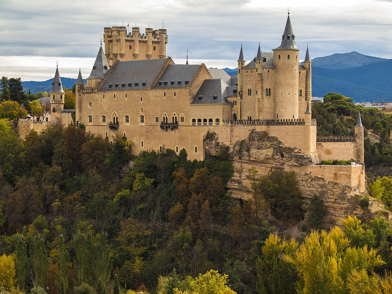 79.Alcázar_de_Segovia.jpg